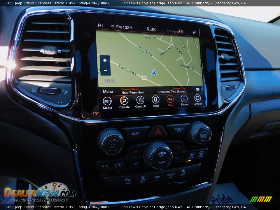 2022 Jeep Grand Cherokee Laredo X 4x4 Sting-Gray / Black Photo #16