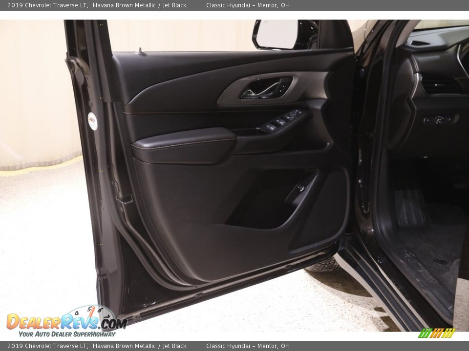 2019 Chevrolet Traverse LT Havana Brown Metallic / Jet Black Photo #4