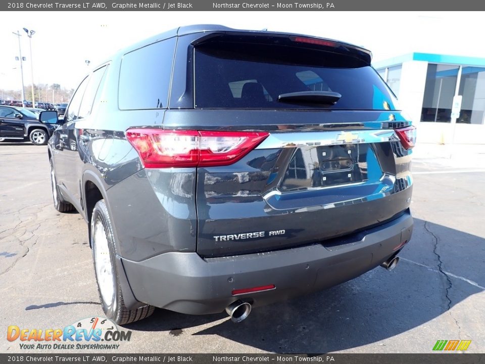 2018 Chevrolet Traverse LT AWD Graphite Metallic / Jet Black Photo #5