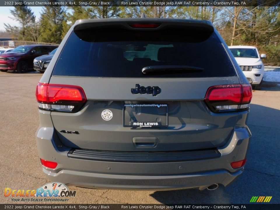 2022 Jeep Grand Cherokee Laredo X 4x4 Sting-Gray / Black Photo #6