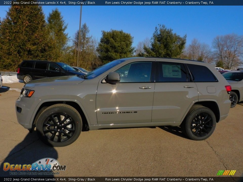 2022 Jeep Grand Cherokee Laredo X 4x4 Sting-Gray / Black Photo #9