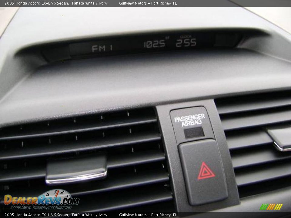 2005 Honda Accord EX-L V6 Sedan Taffeta White / Ivory Photo #30