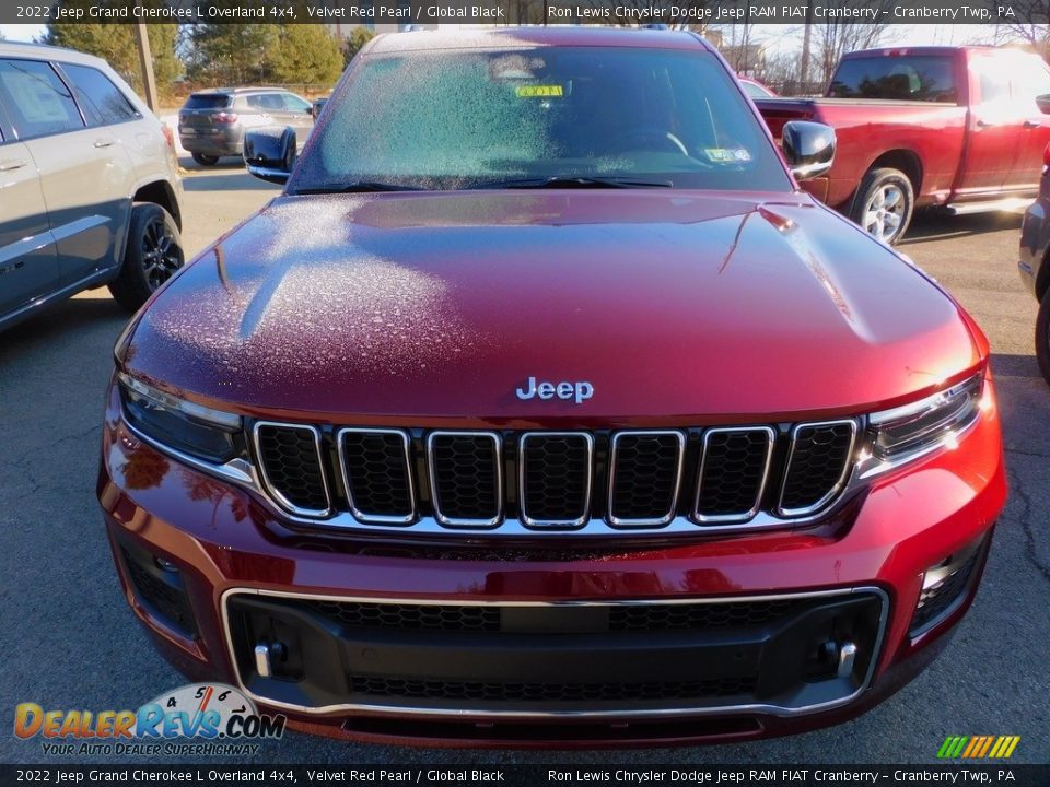 2022 Jeep Grand Cherokee L Overland 4x4 Velvet Red Pearl / Global Black Photo #2