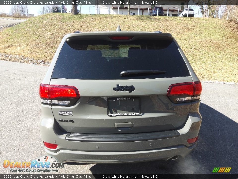 2022 Jeep Grand Cherokee Laredo X 4x4 Sting-Gray / Black Photo #7