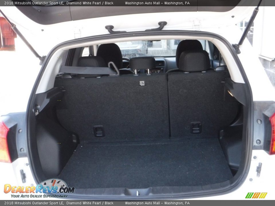 2018 Mitsubishi Outlander Sport LE Diamond White Pearl / Black Photo #28