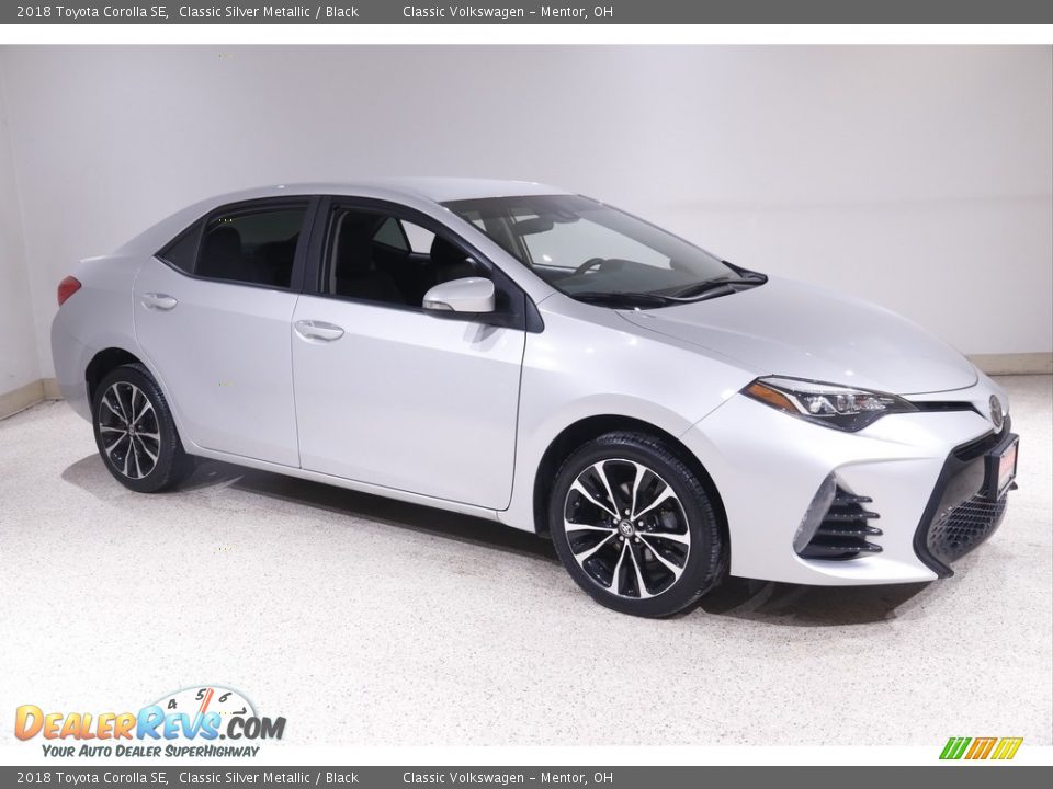 2018 Toyota Corolla SE Classic Silver Metallic / Black Photo #1