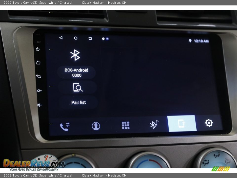 2009 Toyota Camry SE Super White / Charcoal Photo #13