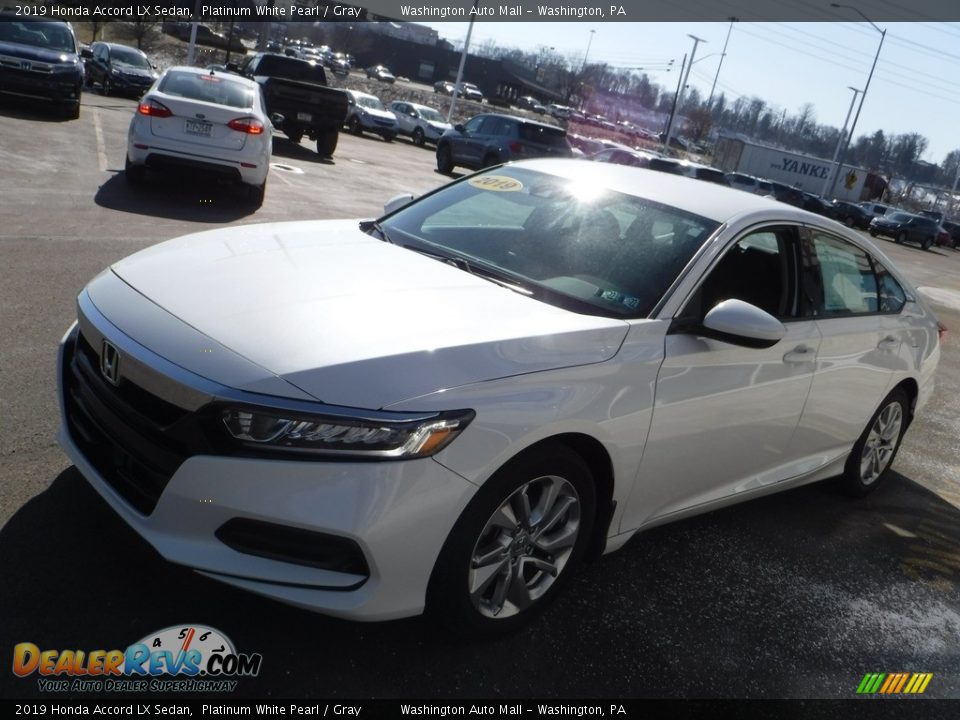 2019 Honda Accord LX Sedan Platinum White Pearl / Gray Photo #5