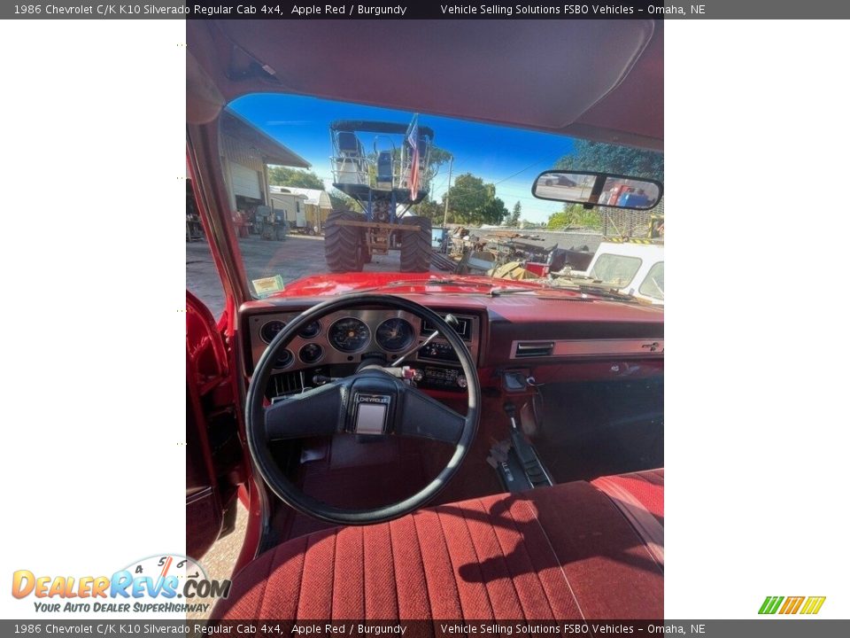 Front Seat of 1986 Chevrolet C/K K10 Silverado Regular Cab 4x4 Photo #3