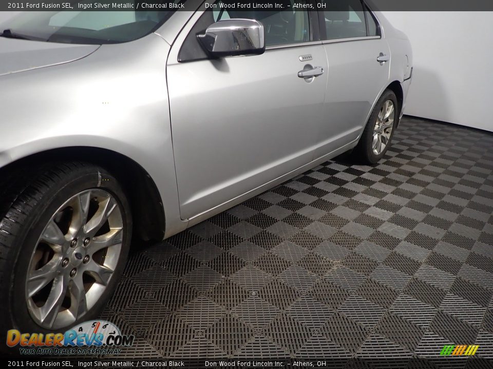 2011 Ford Fusion SEL Ingot Silver Metallic / Charcoal Black Photo #9