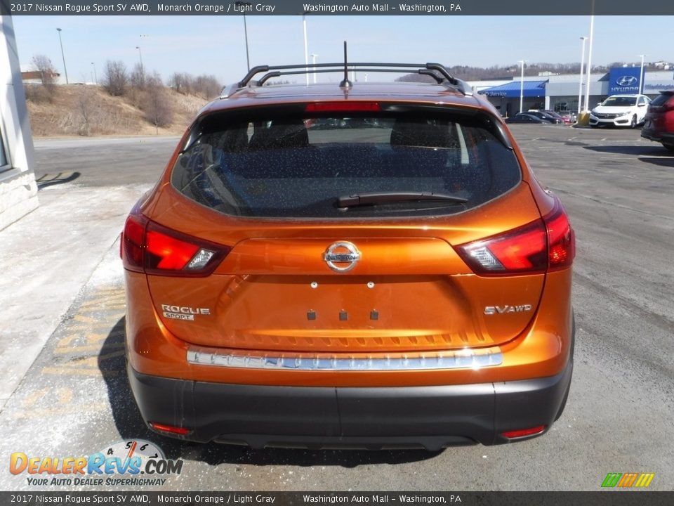 2017 Nissan Rogue Sport SV AWD Monarch Orange / Light Gray Photo #9