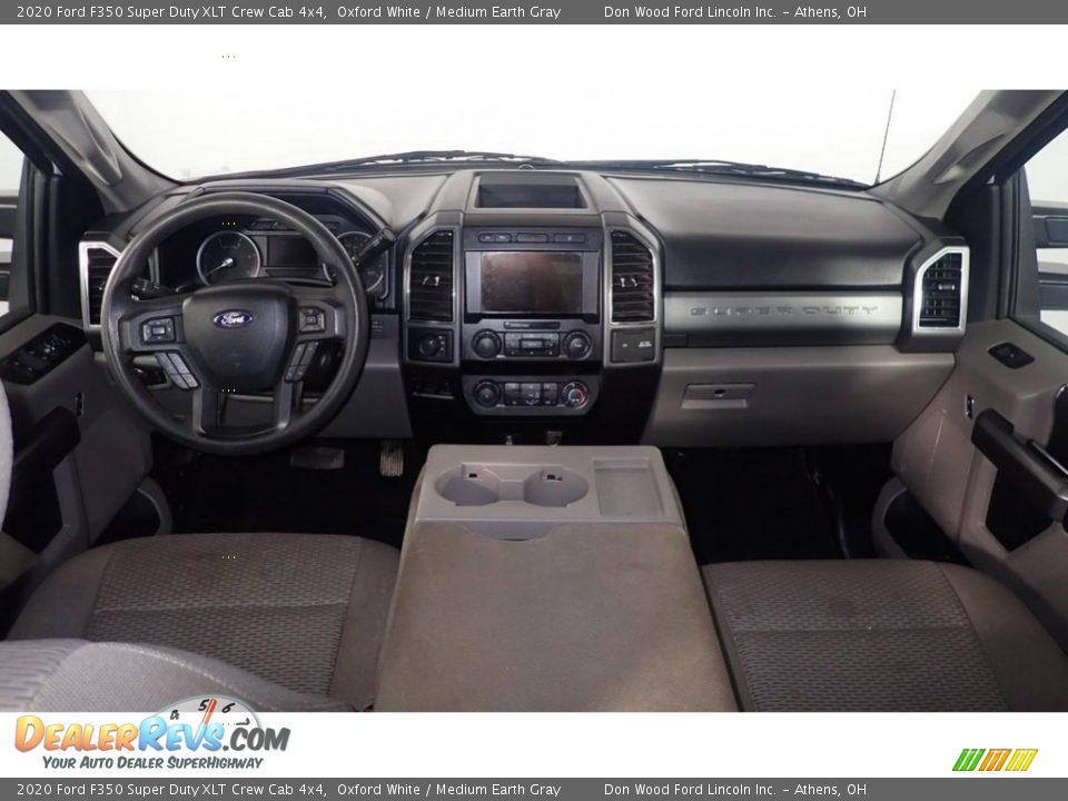2020 Ford F350 Super Duty XLT Crew Cab 4x4 Oxford White / Medium Earth Gray Photo #21
