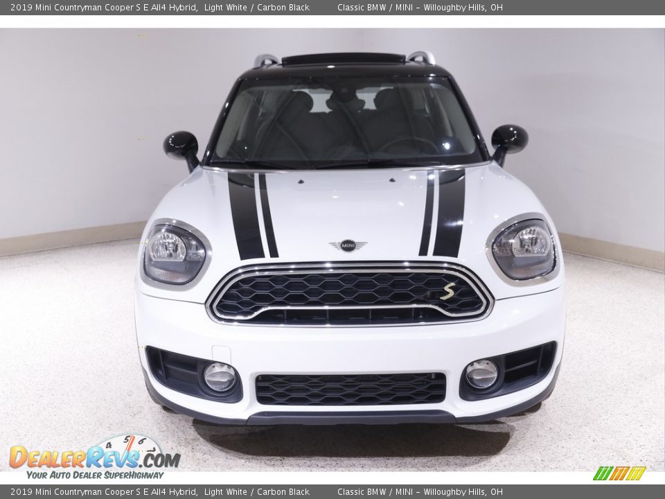 2019 Mini Countryman Cooper S E All4 Hybrid Light White / Carbon Black Photo #2