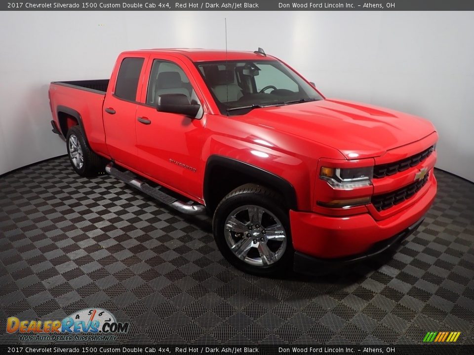 2017 Chevrolet Silverado 1500 Custom Double Cab 4x4 Red Hot / Dark Ash/Jet Black Photo #3