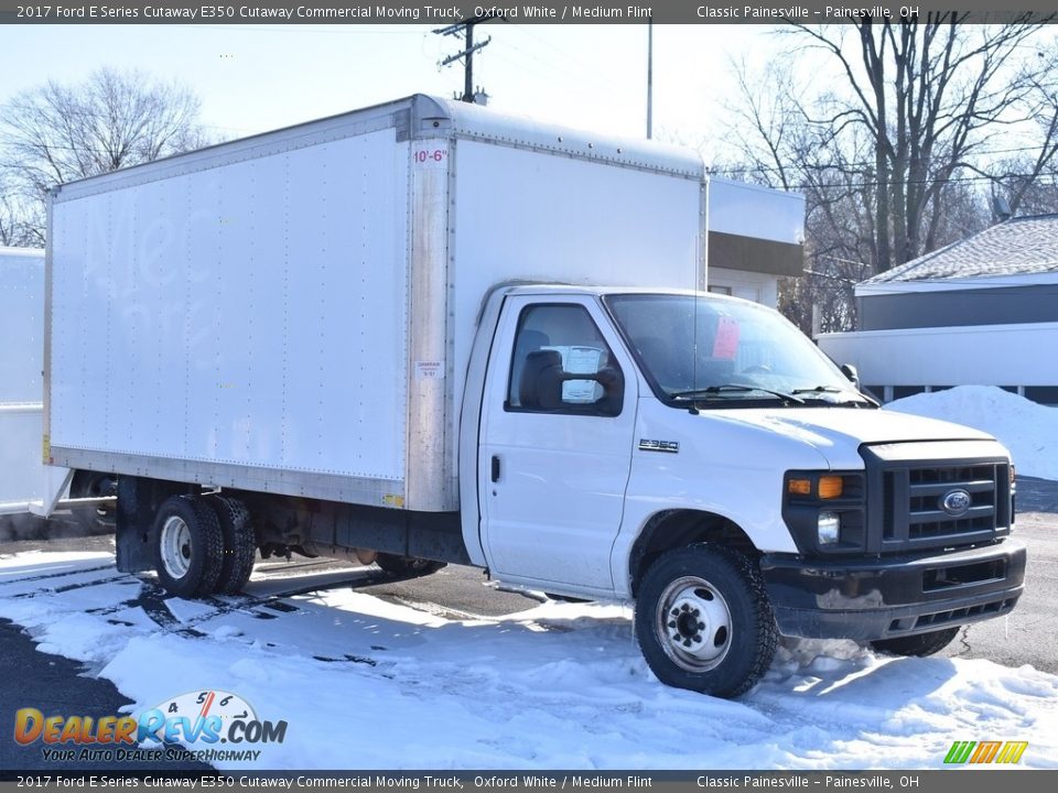 Oxford White 2017 Ford E Series Cutaway E350 Cutaway Commercial Moving Truck Photo #4