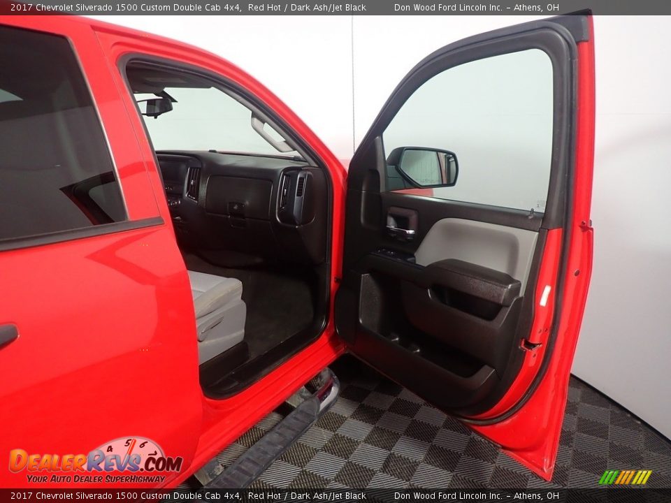 2017 Chevrolet Silverado 1500 Custom Double Cab 4x4 Red Hot / Dark Ash/Jet Black Photo #36
