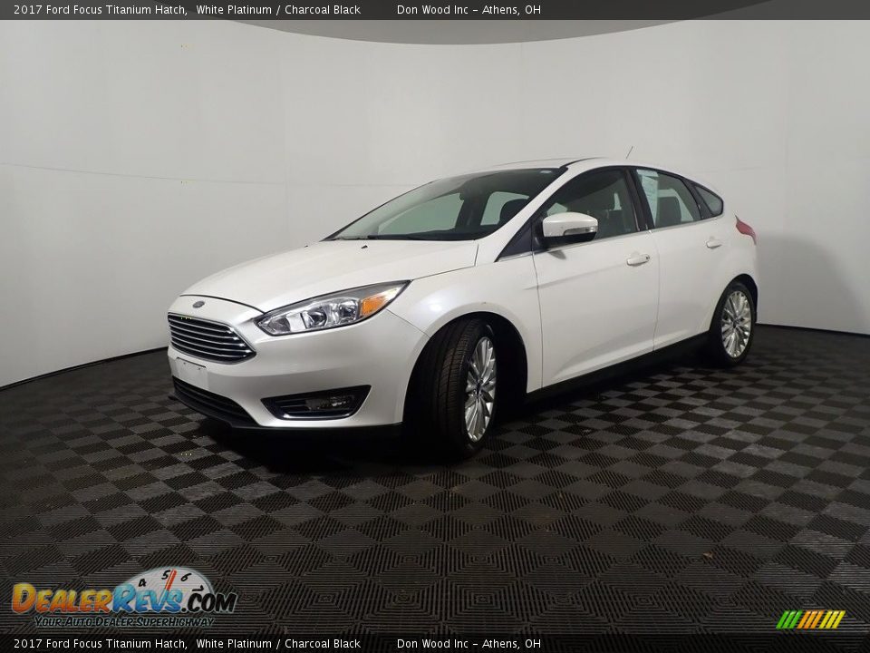 2017 Ford Focus Titanium Hatch White Platinum / Charcoal Black Photo #9