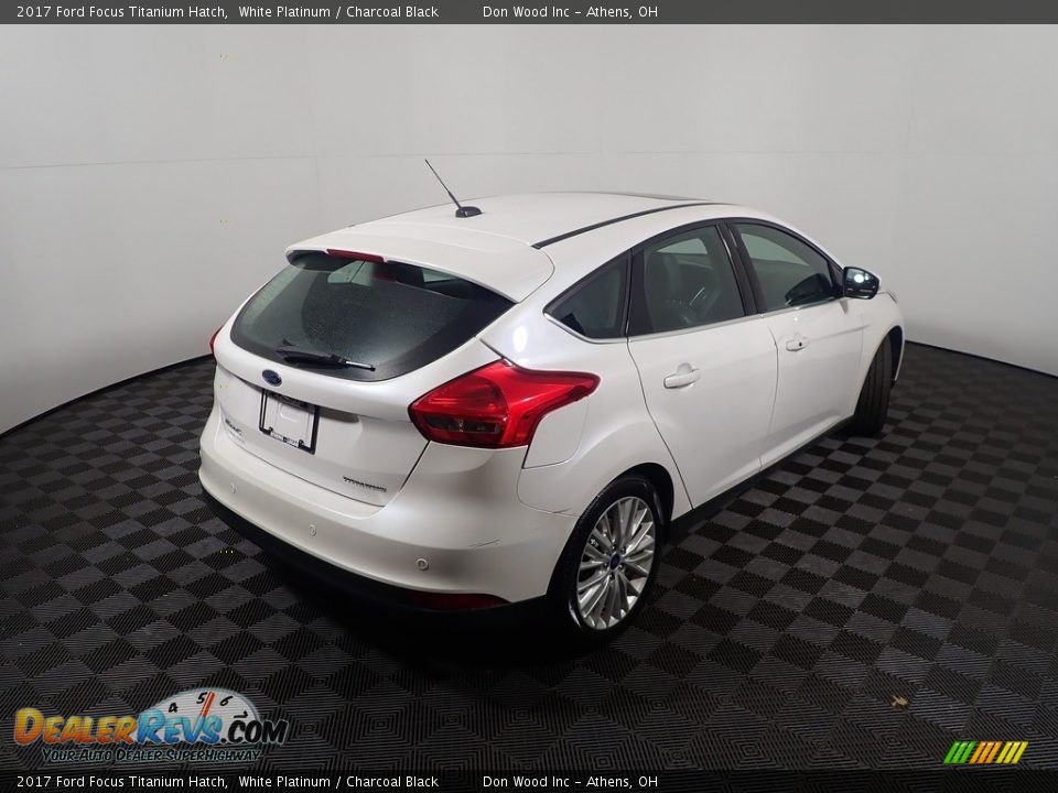 2017 Ford Focus Titanium Hatch White Platinum / Charcoal Black Photo #18