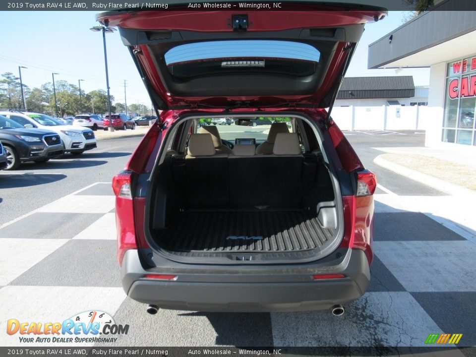 2019 Toyota RAV4 LE AWD Ruby Flare Pearl / Nutmeg Photo #5
