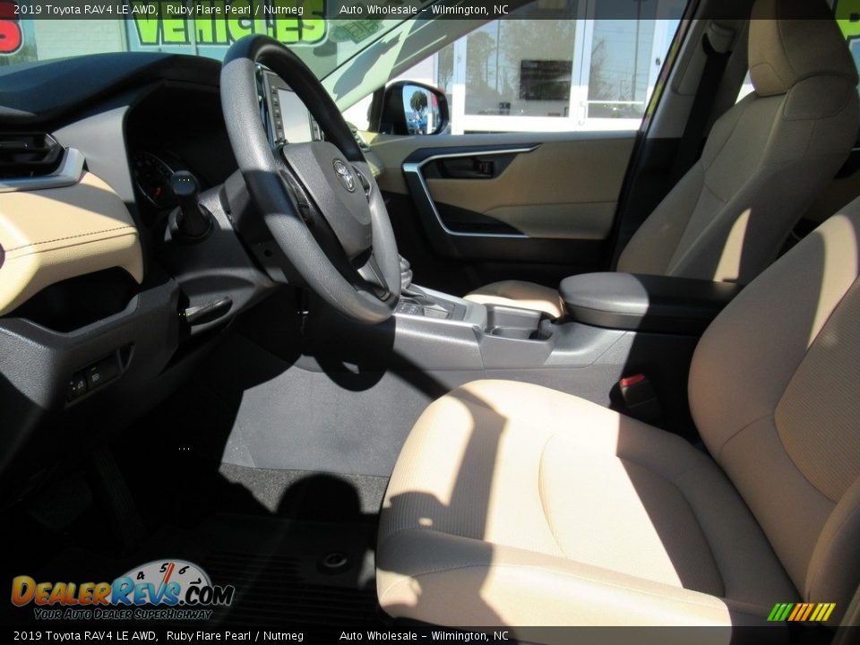 2019 Toyota RAV4 LE AWD Ruby Flare Pearl / Nutmeg Photo #11