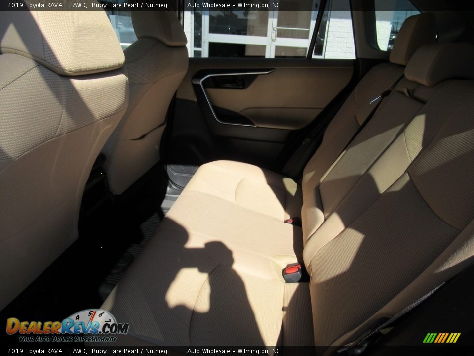 2019 Toyota RAV4 LE AWD Ruby Flare Pearl / Nutmeg Photo #12