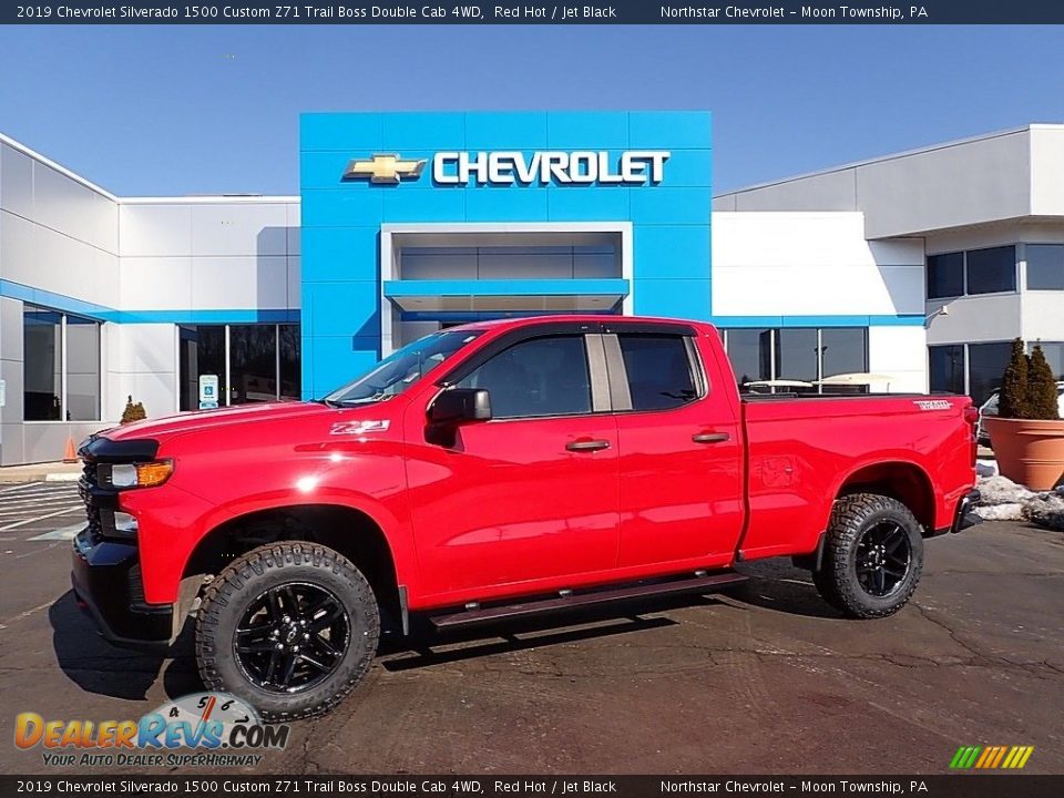 2019 Chevrolet Silverado 1500 Custom Z71 Trail Boss Double Cab 4WD Red Hot / Jet Black Photo #1