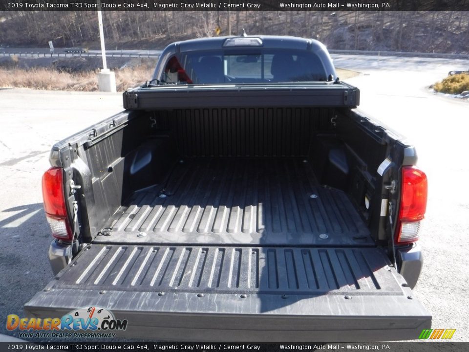 2019 Toyota Tacoma TRD Sport Double Cab 4x4 Magnetic Gray Metallic / Cement Gray Photo #17