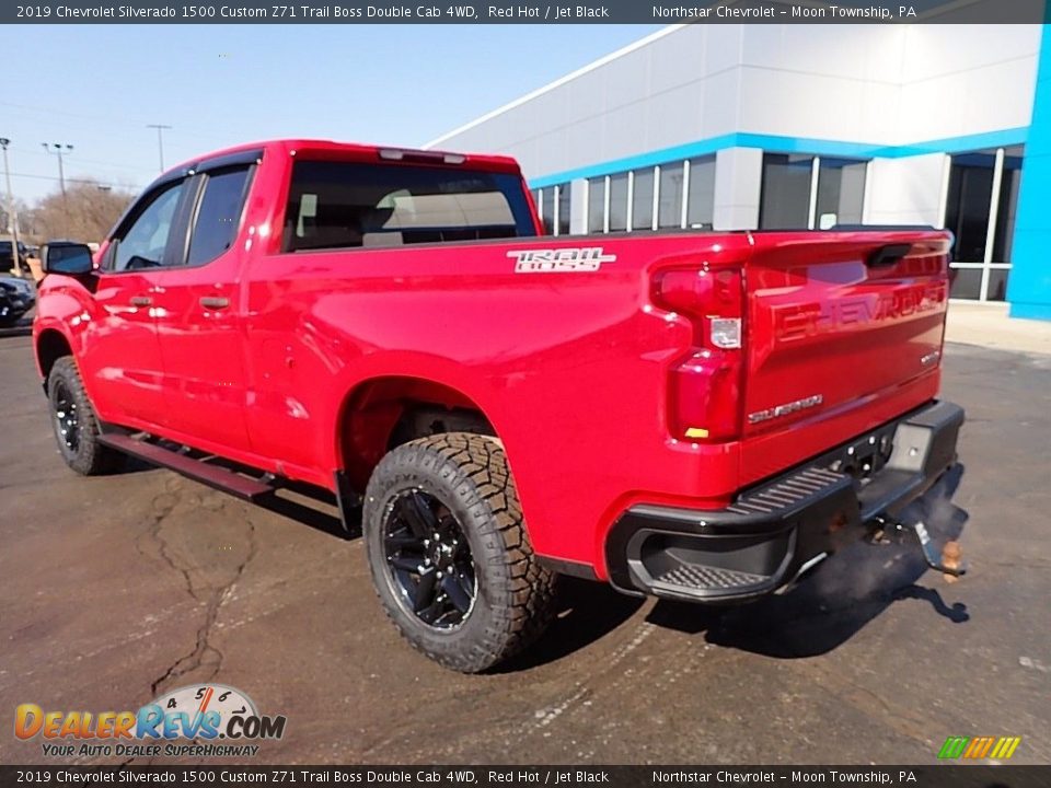 2019 Chevrolet Silverado 1500 Custom Z71 Trail Boss Double Cab 4WD Red Hot / Jet Black Photo #4