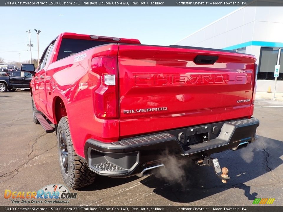 2019 Chevrolet Silverado 1500 Custom Z71 Trail Boss Double Cab 4WD Red Hot / Jet Black Photo #5