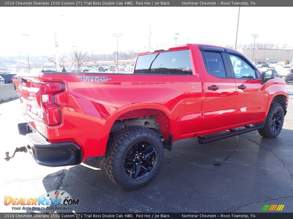 2019 Chevrolet Silverado 1500 Custom Z71 Trail Boss Double Cab 4WD Red Hot / Jet Black Photo #8