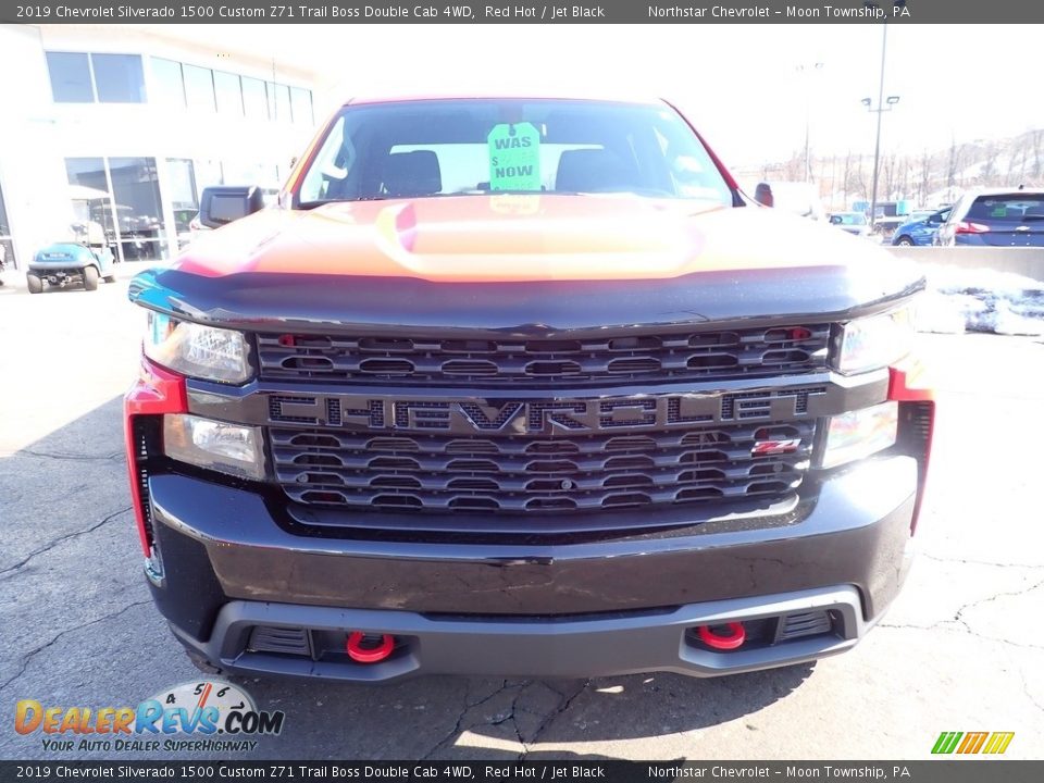 2019 Chevrolet Silverado 1500 Custom Z71 Trail Boss Double Cab 4WD Red Hot / Jet Black Photo #12