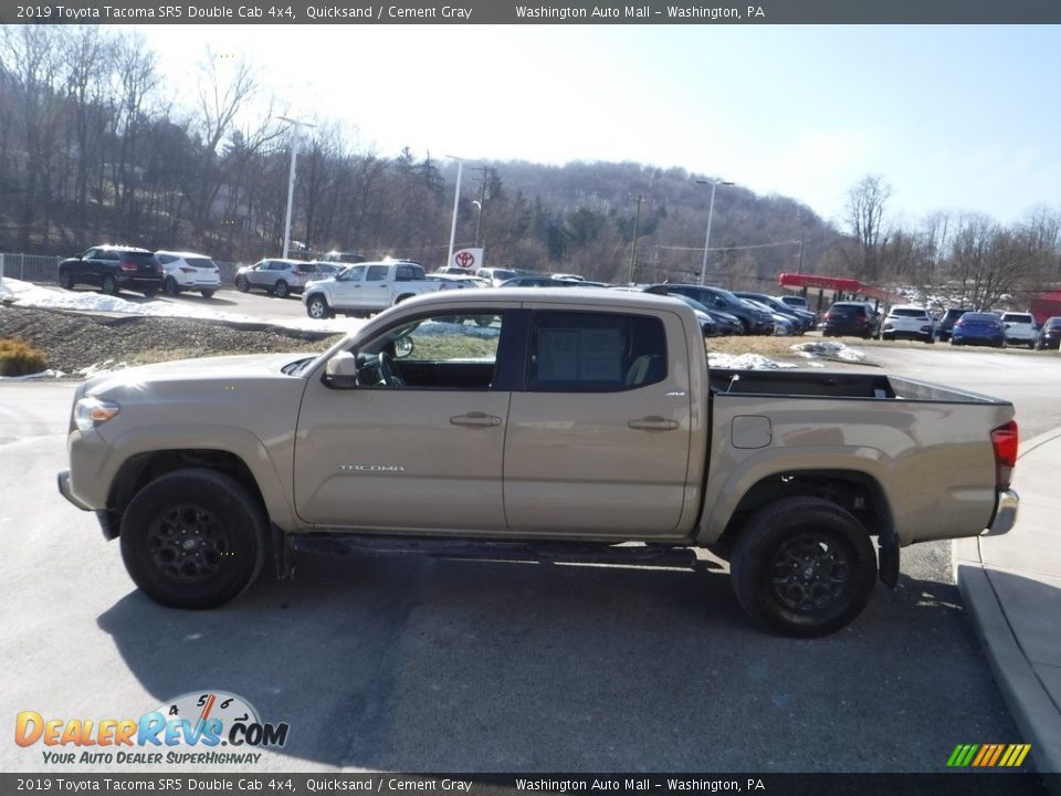 2019 Toyota Tacoma SR5 Double Cab 4x4 Quicksand / Cement Gray Photo #13