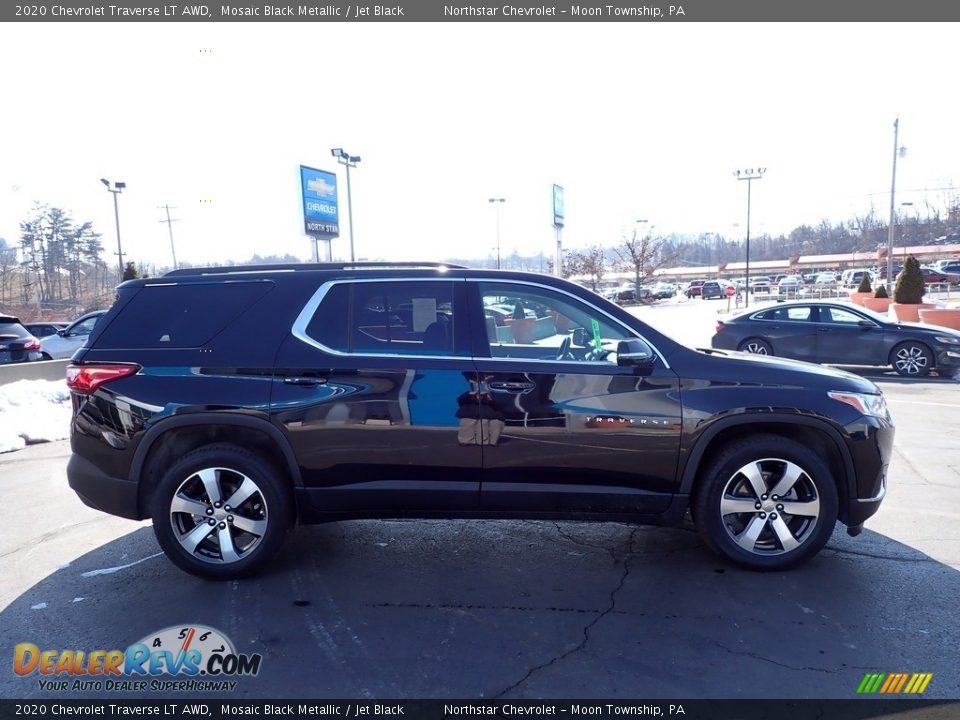 2020 Chevrolet Traverse LT AWD Mosaic Black Metallic / Jet Black Photo #10