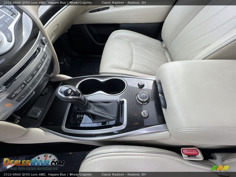 2019 Infiniti QX60 Luxe AWD Shifter Photo #15