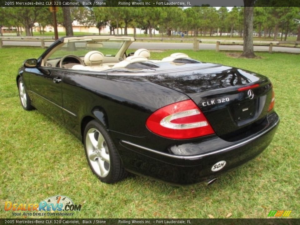 2005 Mercedes-Benz CLK 320 Cabriolet Black / Stone Photo #13