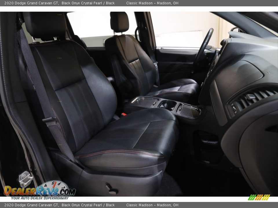 2020 Dodge Grand Caravan GT Black Onyx Crystal Pearl / Black Photo #17