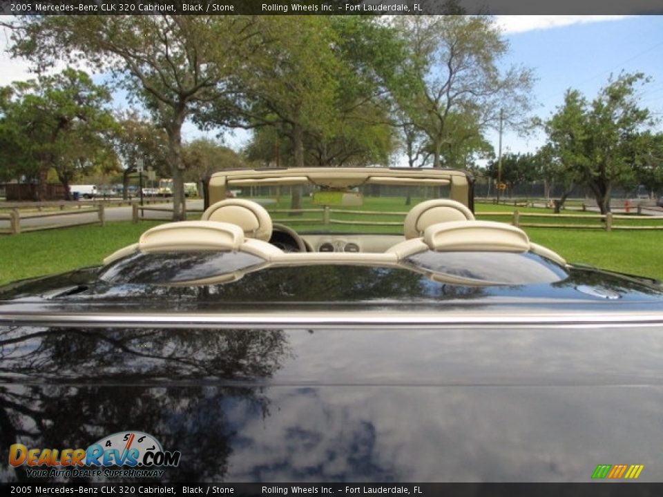 2005 Mercedes-Benz CLK 320 Cabriolet Black / Stone Photo #23