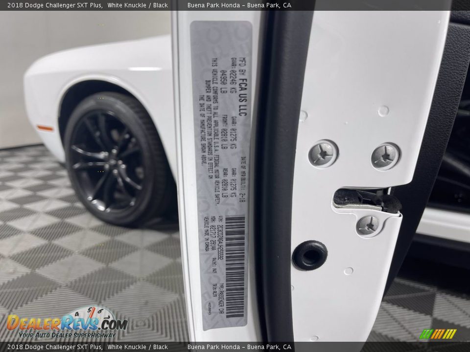 2018 Dodge Challenger SXT Plus White Knuckle / Black Photo #9