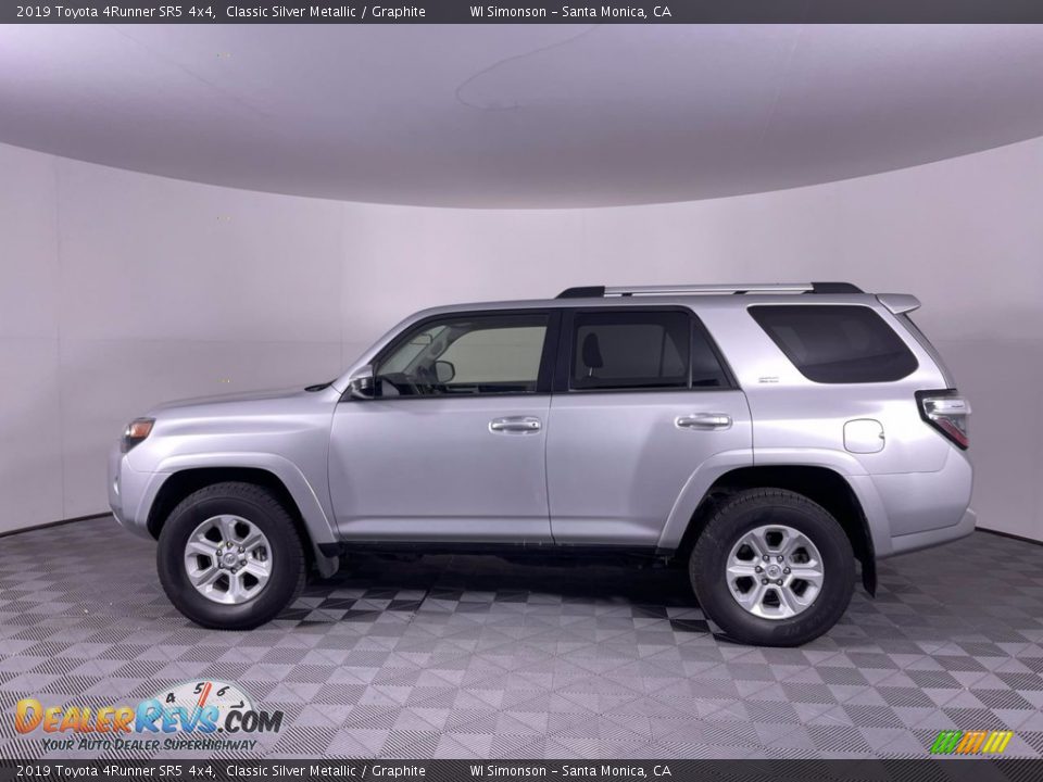 2019 Toyota 4Runner SR5 4x4 Classic Silver Metallic / Graphite Photo #4