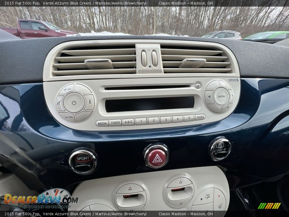Controls of 2015 Fiat 500c Pop Photo #12