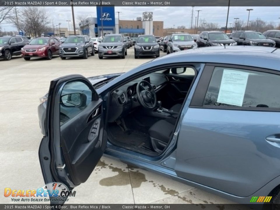 2015 Mazda MAZDA3 i Sport 4 Door Blue Reflex Mica / Black Photo #4