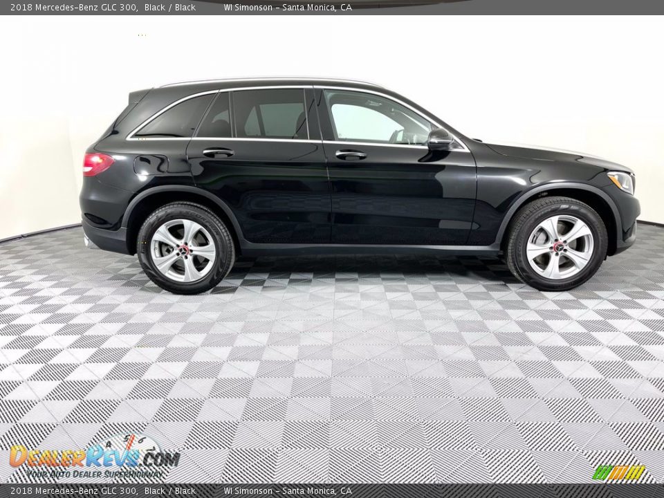 2018 Mercedes-Benz GLC 300 Black / Black Photo #8