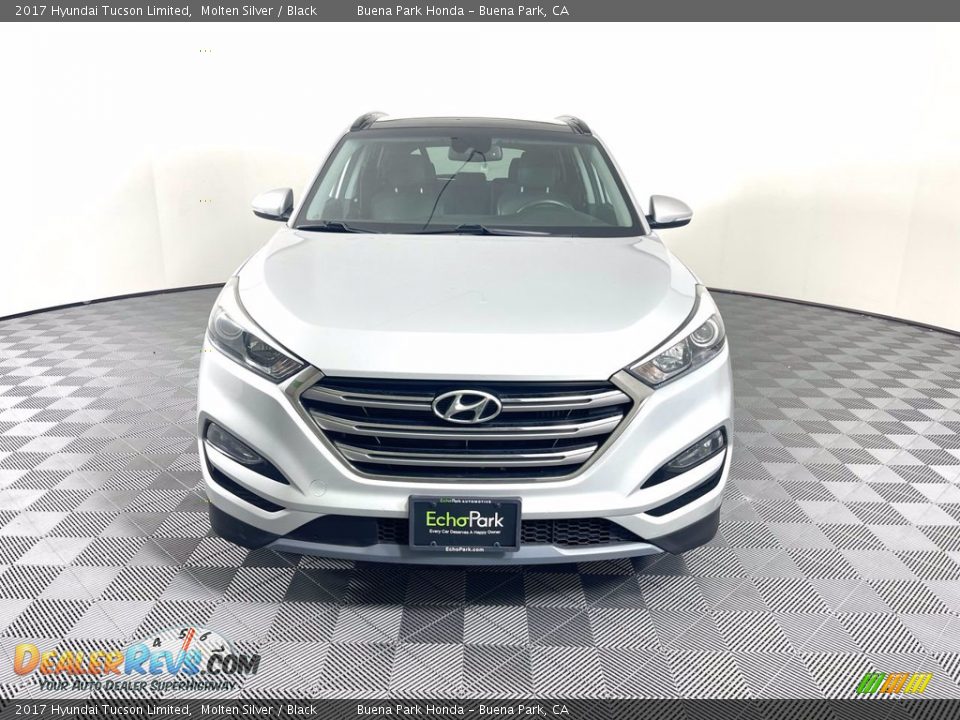 2017 Hyundai Tucson Limited Molten Silver / Black Photo #2