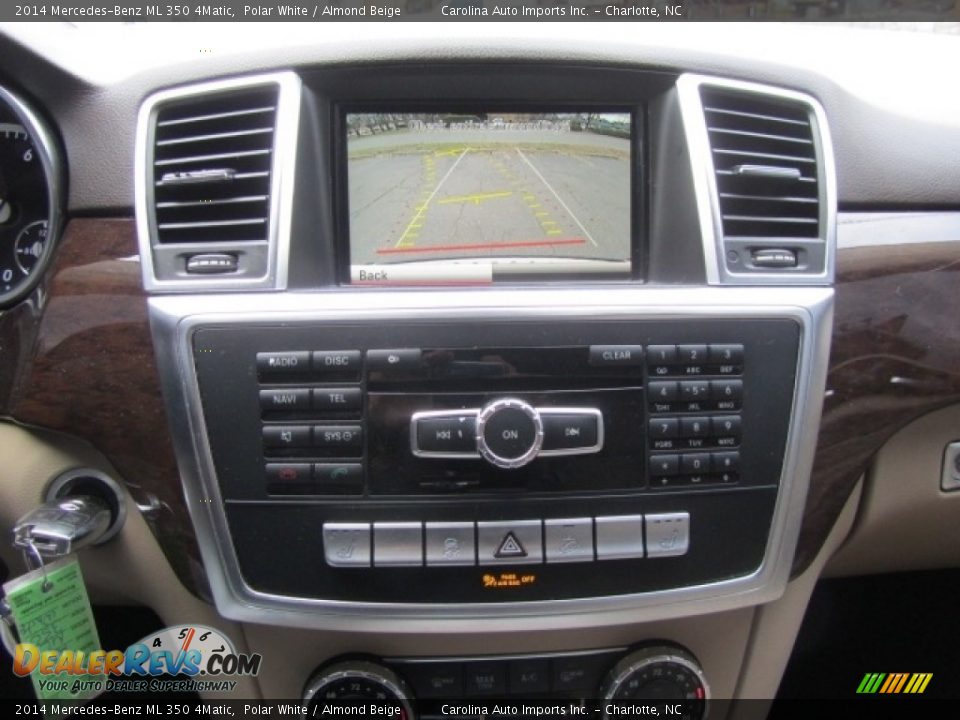 2014 Mercedes-Benz ML 350 4Matic Polar White / Almond Beige Photo #16