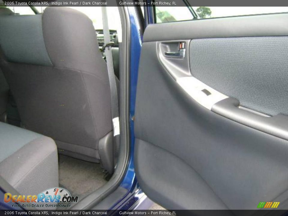 2006 Toyota Corolla XRS Indigo Ink Pearl / Dark Charcoal Photo #19