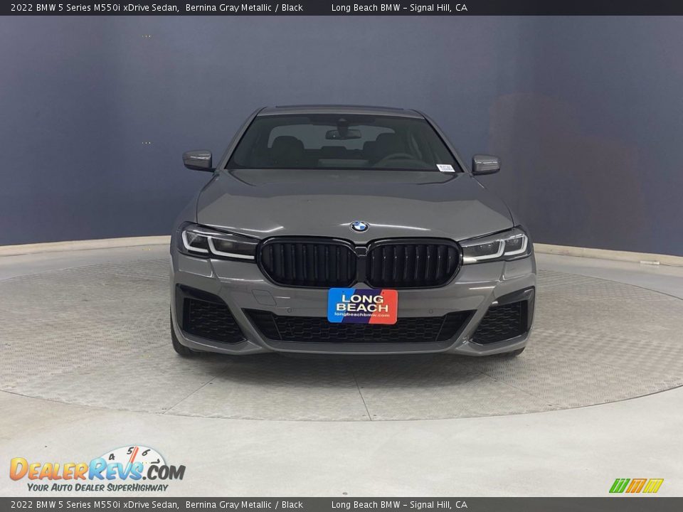 2022 BMW 5 Series M550i xDrive Sedan Bernina Gray Metallic / Black Photo #2