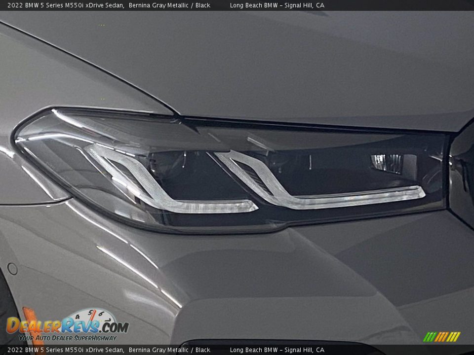 2022 BMW 5 Series M550i xDrive Sedan Bernina Gray Metallic / Black Photo #4