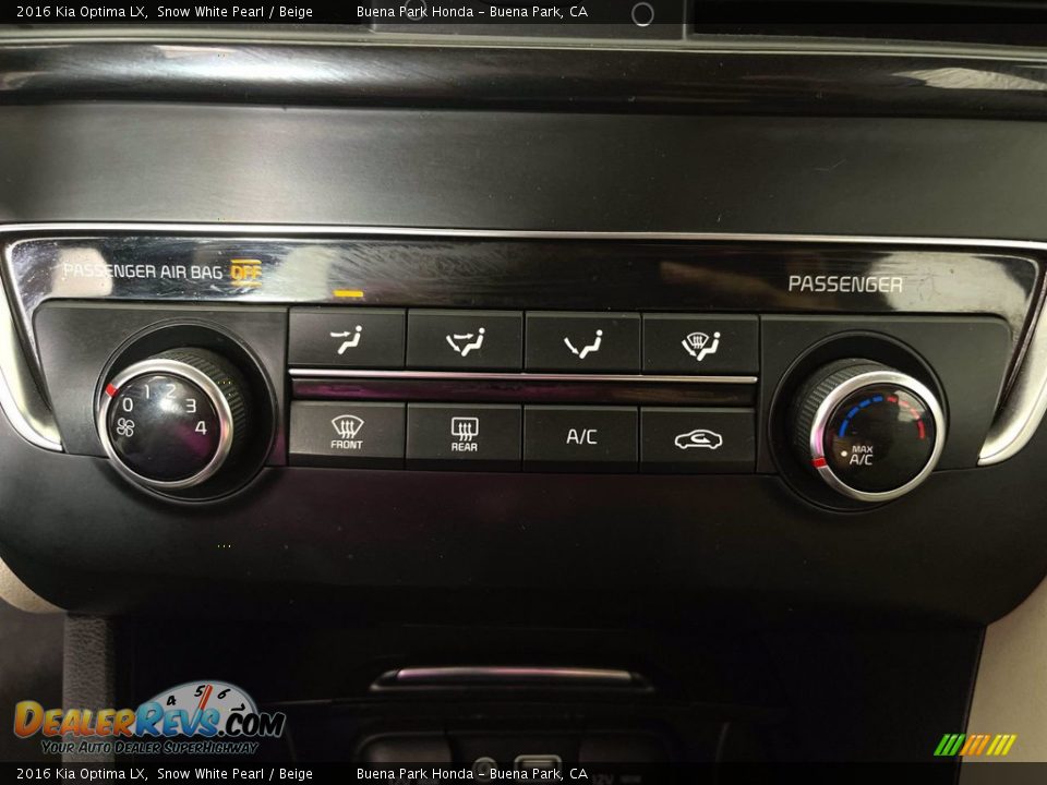 Controls of 2016 Kia Optima LX Photo #18