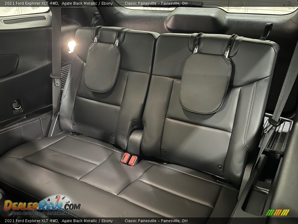 2021 Ford Explorer XLT 4WD Agate Black Metallic / Ebony Photo #10