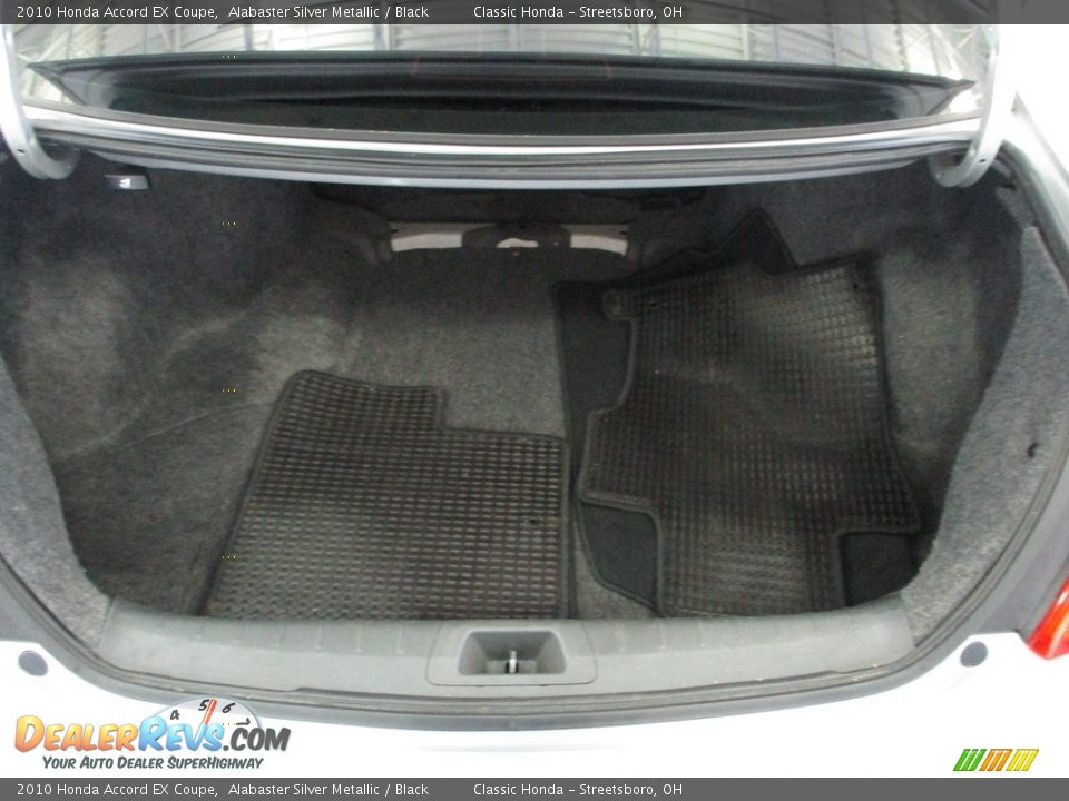 2010 Honda Accord EX Coupe Alabaster Silver Metallic / Black Photo #13